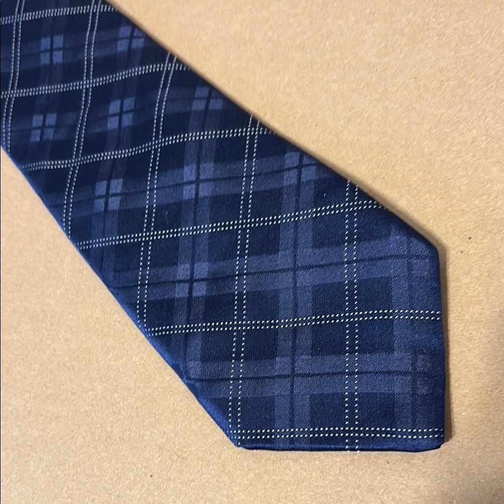 Make offer Michael Kors Blue Plaid Silk Tie Tall 60 x 3.25 made in USA